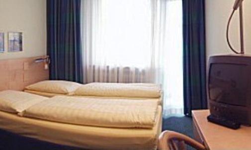 Hotel Koenigswache Munique Quarto foto